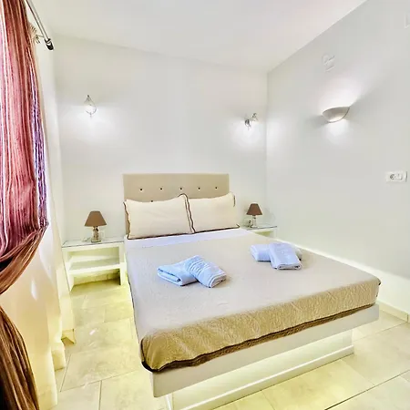 Xrysanthis Holiday home